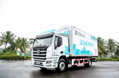 绿通冷链实力担当--红岩杰豹H6 4×2 6.8米冷藏车